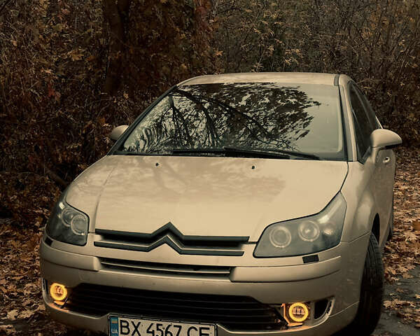 Ситроен С4 2005 в Недригайлове на Automoto.ua Бежевый Ситроен С4, объемом двигателя 1.59 л и пробегом 290 тыс. км за 4000 $, фото 1 на Automoto.ua