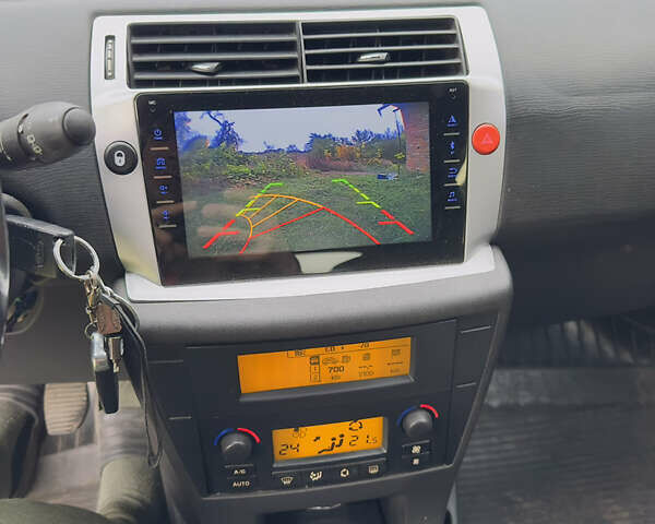 Ситроен С4 2005 в Недригайлове на Automoto.ua Бежевый Ситроен С4, объемом двигателя 1.59 л и пробегом 290 тыс. км за 4000 $, фото 10 на Automoto.ua