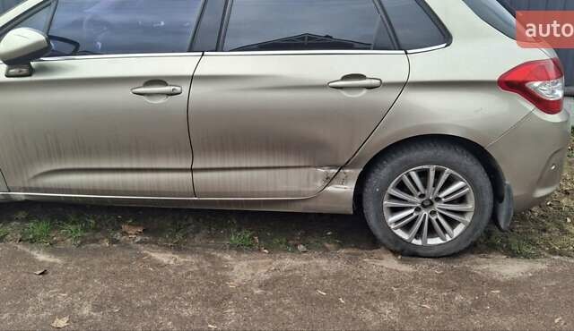 Бежевий Сітроен С4, об'ємом двигуна 1.6 л та пробігом 230 тис. км за 6700 $, фото 2 на Automoto.ua