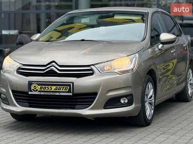 Бежевый Ситроен С4, объемом двигателя 1.6 л и пробегом 208 тыс. км за 6500 $, фото 2 на Automoto.ua