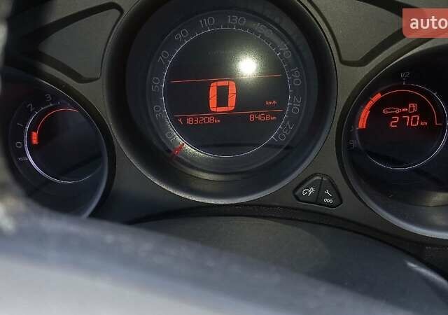 Бежевый Ситроен С4, объемом двигателя 1.6 л и пробегом 183 тыс. км за 7200 $, фото 11 на Automoto.ua