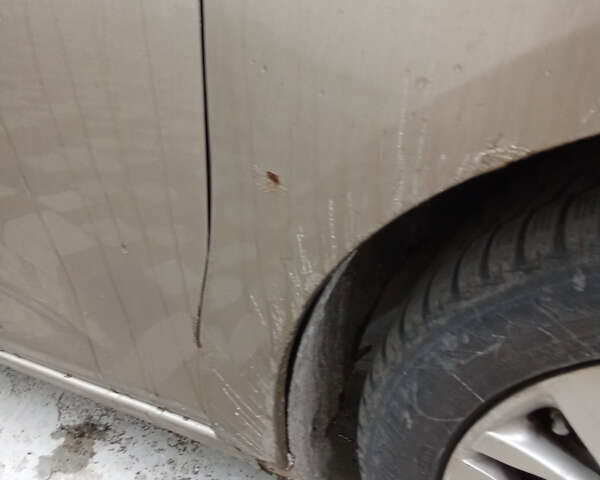 Бежевий Сітроен С4, об'ємом двигуна 1.6 л та пробігом 430 тис. км за 5500 $, фото 8 на Automoto.ua