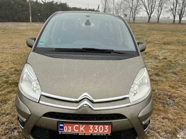 Ситроен С4 2012 в Дубно на Automoto.ua Бежевый Ситроен С4, объемом двигателя 1.6 л и пробегом 80 тыс. км за 6200 $, фото 4 на Automoto.ua