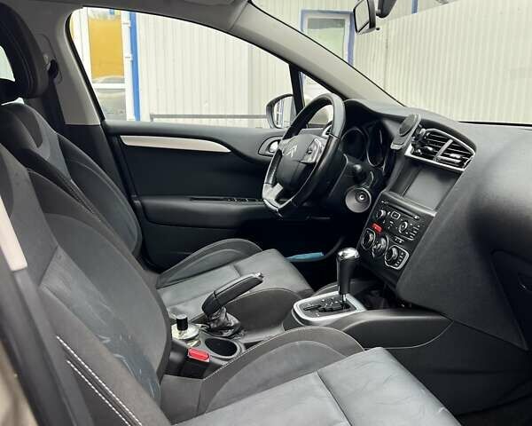 Бежевий Сітроен С4, об'ємом двигуна 1.6 л та пробігом 148 тис. км за 7900 $, фото 12 на Automoto.ua