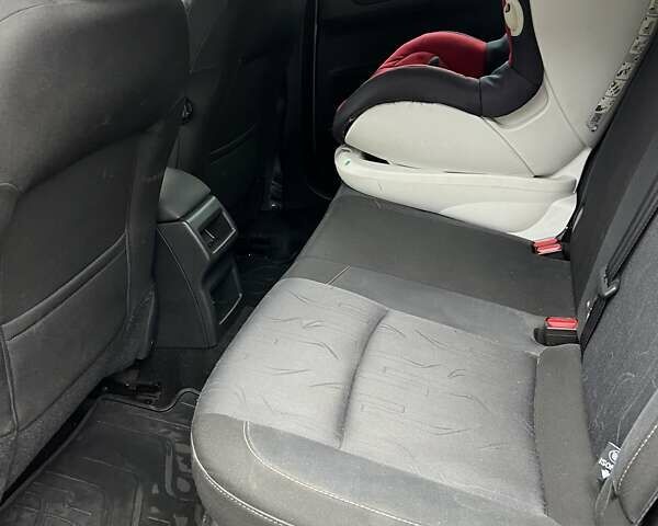 Бежевий Сітроен С4, об'ємом двигуна 1.6 л та пробігом 148 тис. км за 7900 $, фото 10 на Automoto.ua