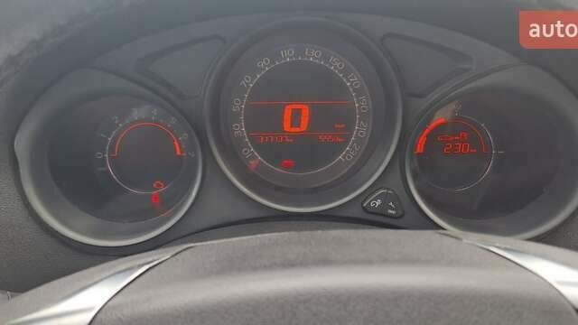 Бежевый Ситроен С4, объемом двигателя 0 л и пробегом 310 тыс. км за 6800 $, фото 5 на Automoto.ua