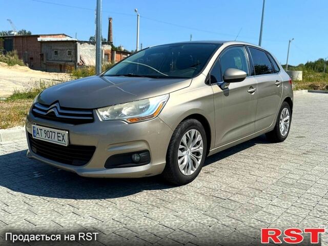 Бежевий Сітроен С4, об'ємом двигуна 1.6 л та пробігом 237 тис. км за 7500 $, фото 6 на Automoto.ua