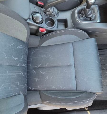 Бежевий Сітроен С4, об'ємом двигуна 1.59 л та пробігом 114 тис. км за 6200 $, фото 14 на Automoto.ua