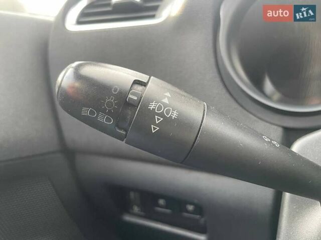 Бежевий Сітроен С4, об'ємом двигуна 1.6 л та пробігом 214 тис. км за 7990 $, фото 16 на Automoto.ua