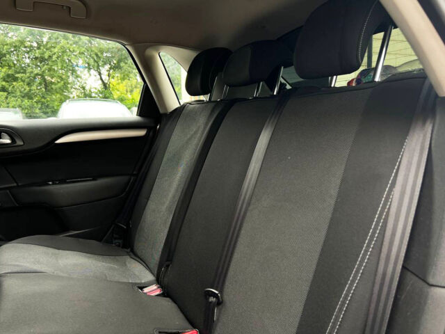 Бежевый Ситроен С4, объемом двигателя 1.6 л и пробегом 155 тыс. км за 7990 $, фото 18 на Automoto.ua