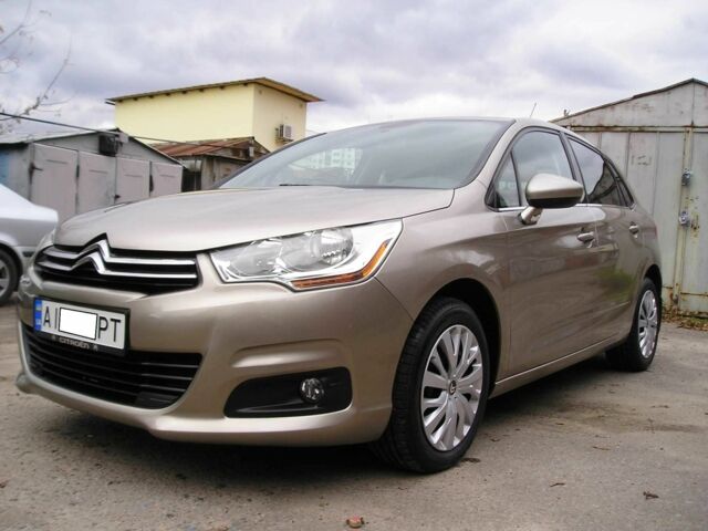Ситроен С4 2013 в Киеве на Automoto.ua Бежевый Ситроен С4, объемом двигателя 1.6 л и пробегом 116 тыс. км за 8800 $, фото 9 на Automoto.ua