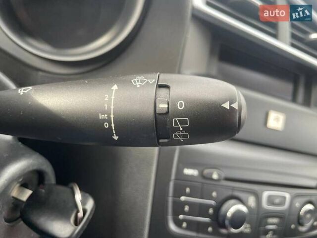 Бежевий Сітроен С4, об'ємом двигуна 1.6 л та пробігом 214 тис. км за 7990 $, фото 18 на Automoto.ua