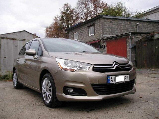 Ситроен С4 2013 в Киеве на Automoto.ua Бежевый Ситроен С4, объемом двигателя 1.6 л и пробегом 116 тыс. км за 8800 $, фото 10 на Automoto.ua
