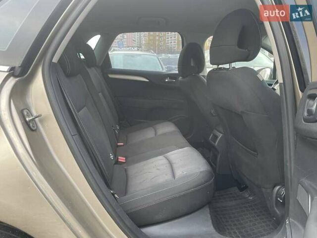 Бежевий Сітроен С4, об'ємом двигуна 1.6 л та пробігом 214 тис. км за 7990 $, фото 9 на Automoto.ua
