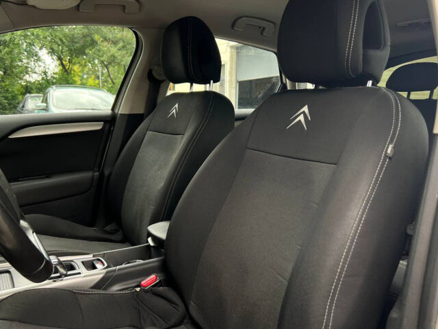 Бежевый Ситроен С4, объемом двигателя 1.6 л и пробегом 155 тыс. км за 7990 $, фото 8 на Automoto.ua