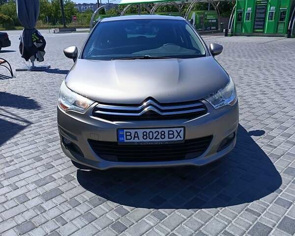 Бежевый Ситроен С4, объемом двигателя 1.59 л и пробегом 173 тыс. км за 6900 $, фото 1 на Automoto.ua