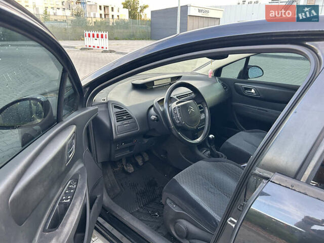 Чорний Сітроен С4, об'ємом двигуна 1.58 л та пробігом 138 тис. км за 4350 $, фото 4 на Automoto.ua