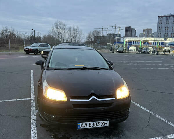 Чорний Сітроен С4, об'ємом двигуна 1.36 л та пробігом 250 тис. км за 2999 $, фото 1 на Automoto.ua