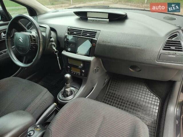 Ситроен С4 2005 в Харькове на Automoto.ua Черный Ситроен С4, объемом двигателя 1.6 л и пробегом 311 тыс. км за 5000 $, фото 3 на Automoto.ua