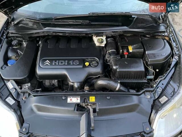 Черный Ситроен С4, объемом двигателя 2 л и пробегом 245 тыс. км за 4250 $, фото 30 на Automoto.ua