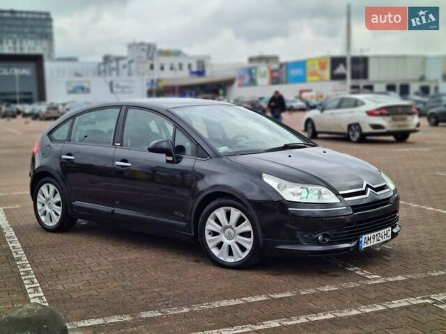 Черный Ситроен С4, объемом двигателя 2 л и пробегом 245 тыс. км за 4450 $, фото 3 на Automoto.ua