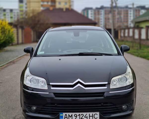 Черный Ситроен С4, объемом двигателя 2 л и пробегом 245 тыс. км за 4250 $, фото 3 на Automoto.ua