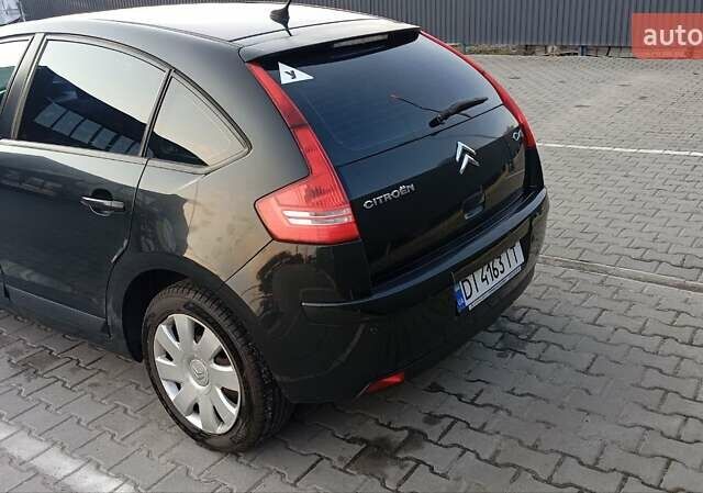 Черный Ситроен С4, объемом двигателя 2 л и пробегом 180 тыс. км за 4600 $, фото 3 на Automoto.ua