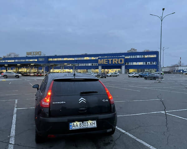 Чорний Сітроен С4, об'ємом двигуна 1.36 л та пробігом 250 тис. км за 2999 $, фото 11 на Automoto.ua