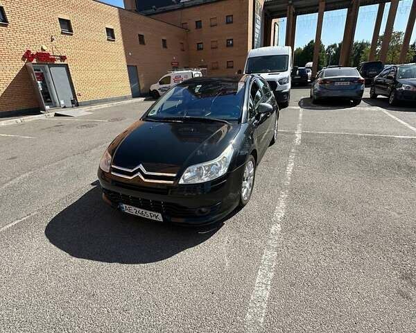 Чорний Сітроен С4, об'ємом двигуна 1.59 л та пробігом 265 тис. км за 3900 $, фото 1 на Automoto.ua