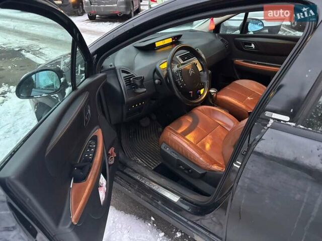 Черный Ситроен С4, объемом двигателя 2 л и пробегом 244 тыс. км за 4500 $, фото 8 на Automoto.ua