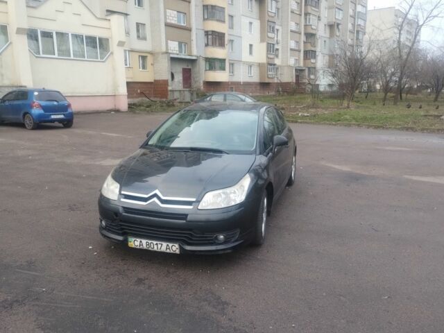 Чорний Сітроен С4, об'ємом двигуна 1.6 л та пробігом 322 тис. км за 2600 $, фото 1 на Automoto.ua