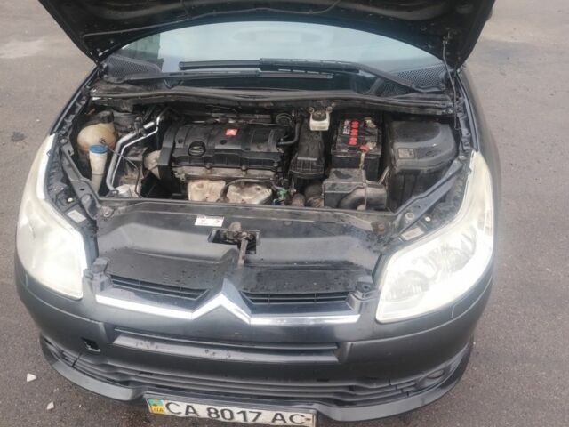 Чорний Сітроен С4, об'ємом двигуна 1.6 л та пробігом 322 тис. км за 2600 $, фото 7 на Automoto.ua