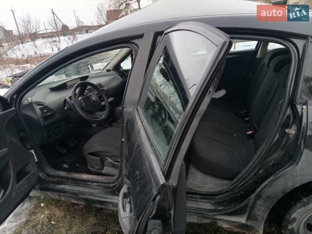 Чорний Сітроен С4, об'ємом двигуна 1.36 л та пробігом 250 тис. км за 1000 $, фото 8 на Automoto.ua