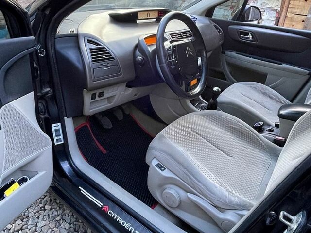 Ситроен С4 2006 в Харькове на Automoto.ua Черный Ситроен С4, объемом двигателя 1.6 л и пробегом 295 тыс. км за 3500 $, фото 4 на Automoto.ua