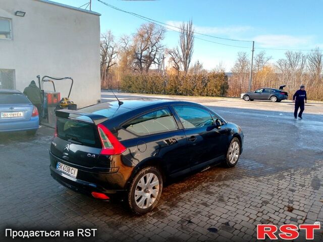 Черный Ситроен С4, объемом двигателя 1.6 л и пробегом 204 тыс. км за 4500 $, фото 1 на Automoto.ua