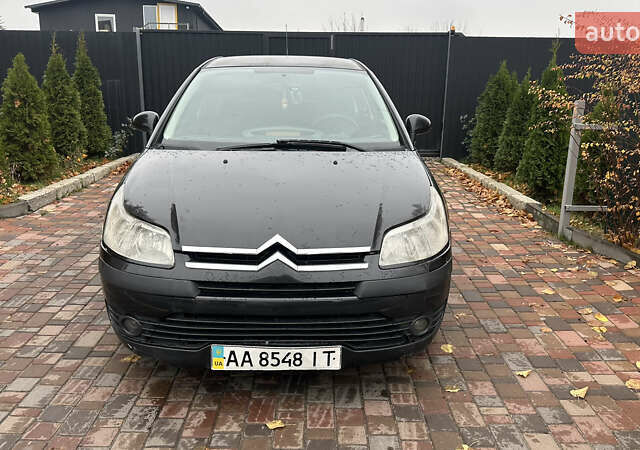 Черный Ситроен С4, объемом двигателя 1.6 л и пробегом 240 тыс. км за 3600 $, фото 7 на Automoto.ua