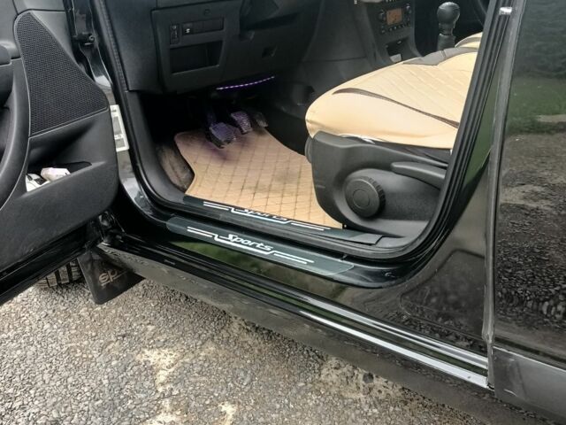 Ситроен С4 2007 в Дрогобыче на Automoto.ua Черный Ситроен С4, объемом двигателя 1.6 л и пробегом 380 тыс. км за 4500 $, фото 19 на Automoto.ua