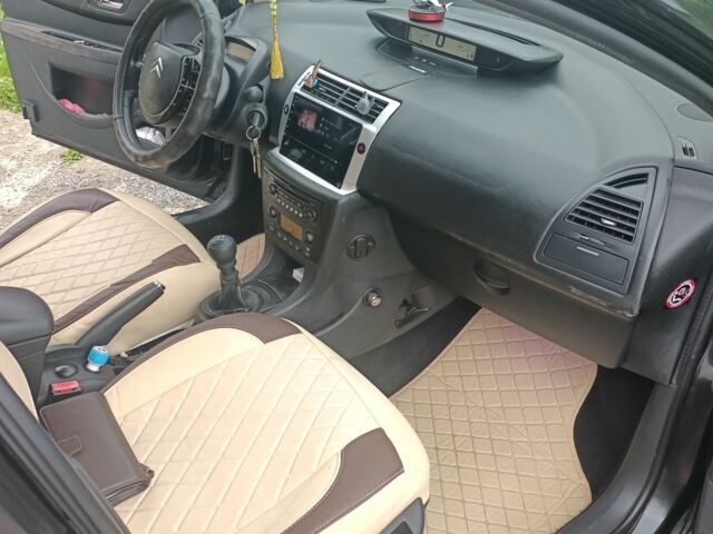 Ситроен С4 2007 в Дрогобыче на Automoto.ua Черный Ситроен С4, объемом двигателя 1.6 л и пробегом 380 тыс. км за 4500 $, фото 11 на Automoto.ua