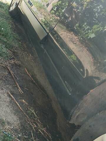 Черный Ситроен С4, объемом двигателя 1.6 л и пробегом 242 тыс. км за 4300 $, фото 8 на Automoto.ua