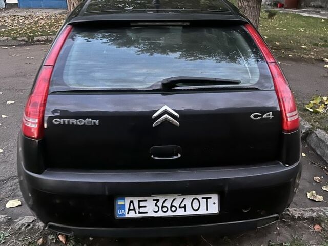 Черный Ситроен С4, объемом двигателя 1.6 л и пробегом 204 тыс. км за 2800 $, фото 2 на Automoto.ua