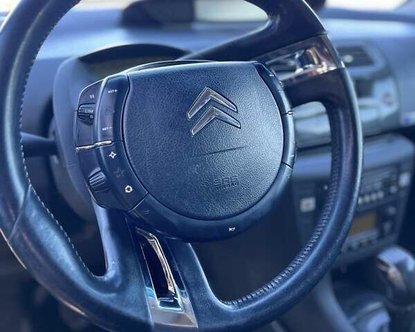 Сітроен С4 2007 у Фастове на Automoto.ua Чорний Сітроен С4, об'ємом двигуна 1.59 л та пробігом 260 тис. км за 3300 $, фото 7 на Automoto.ua