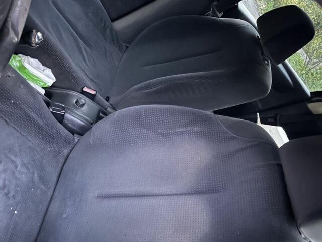 Черный Ситроен С4, объемом двигателя 1.6 л и пробегом 204 тыс. км за 2800 $, фото 10 на Automoto.ua