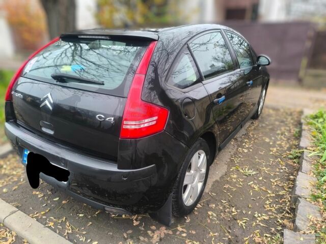 Черный Ситроен С4, объемом двигателя 0 л и пробегом 172 тыс. км за 5000 $, фото 2 на Automoto.ua