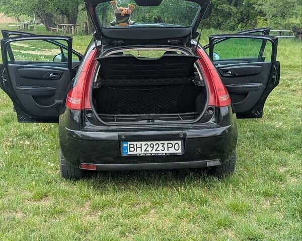 Чорний Сітроен С4, об'ємом двигуна 2 л та пробігом 289 тис. км за 4500 $, фото 7 на Automoto.ua