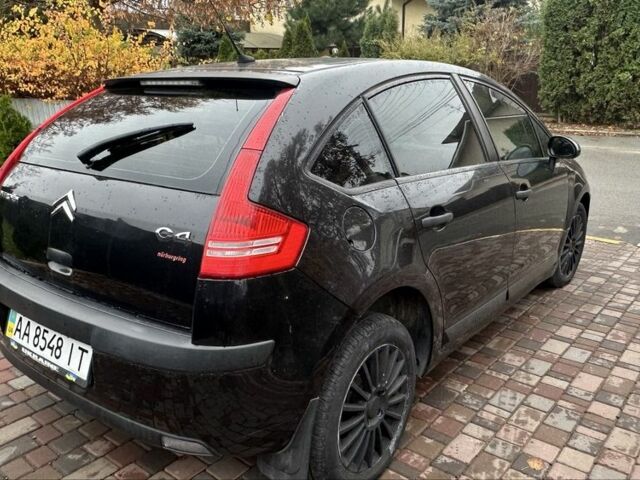 Черный Ситроен С4, объемом двигателя 1.6 л и пробегом 250 тыс. км за 3600 $, фото 7 на Automoto.ua