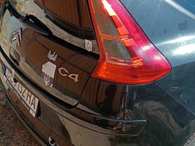 Чорний Сітроен С4, об'ємом двигуна 1.6 л та пробігом 242 тис. км за 4300 $, фото 12 на Automoto.ua