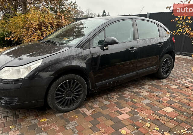 Черный Ситроен С4, объемом двигателя 1.6 л и пробегом 240 тыс. км за 3600 $, фото 17 на Automoto.ua