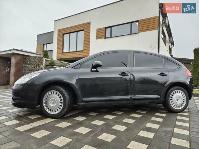 Черный Ситроен С4, объемом двигателя 1.6 л и пробегом 318 тыс. км за 3950 $, фото 10 на Automoto.ua