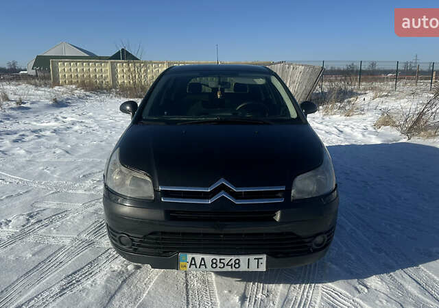 Черный Ситроен С4, объемом двигателя 1.6 л и пробегом 220 тыс. км за 3600 $, фото 3 на Automoto.ua