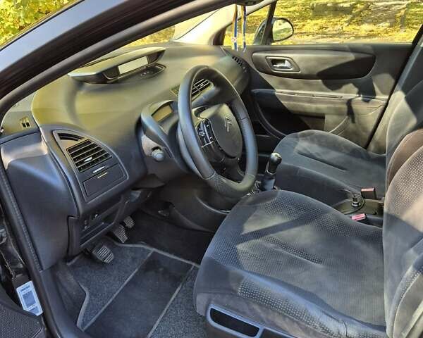 Ситроен С4 2008 в Калуше на Automoto.ua Черный Ситроен С4, объемом двигателя 1.6 л и пробегом 179 тыс. км за 4050 $, фото 21 на Automoto.ua